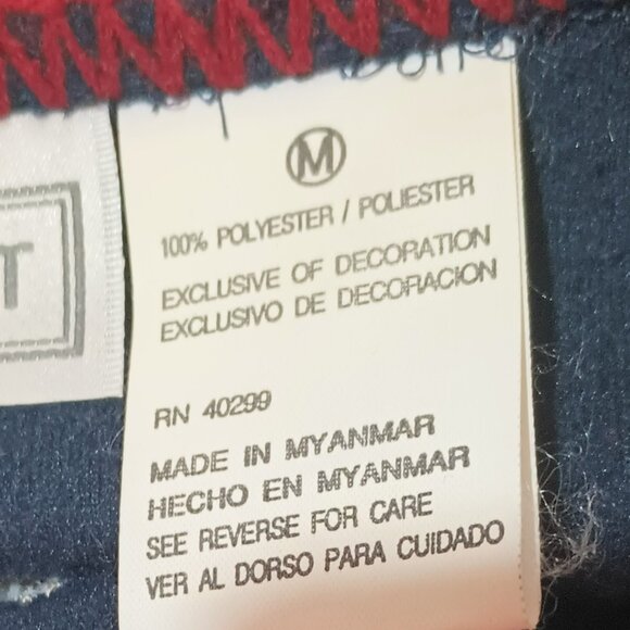 Embroidered Reindeer Sleigh Fleece Top M Blue Long Sleeve Shirt Red Trim - Picture 8 of 9